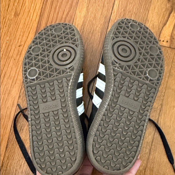 Adidas Black Sneakers with White Stripes - Picture 4 of 4